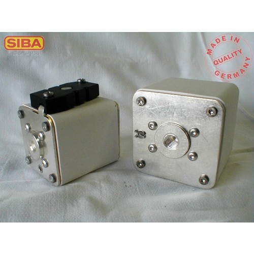 2066132.315 SIBA URS SQB 1 690/700VaR M8 315 Mittenmelder Adapter f. MS Produktbild Front View L