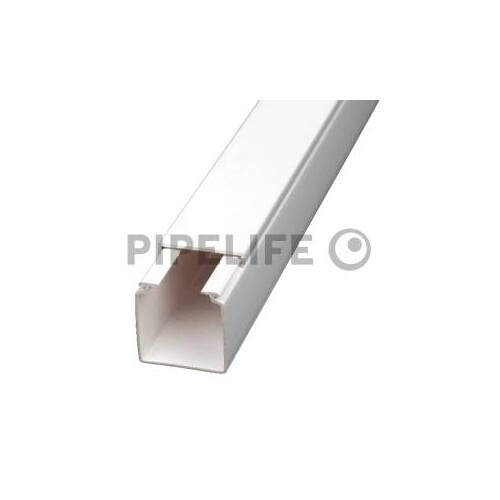 LFK30309010 Pipelife LFK 30x30mm,OT+UT Leitungsführungskanal reinweiß Produktbild