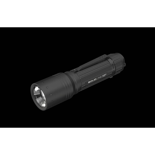 502215 Ledlenser ST8R Taschenlampe Test it Blister Produktbild Front View L