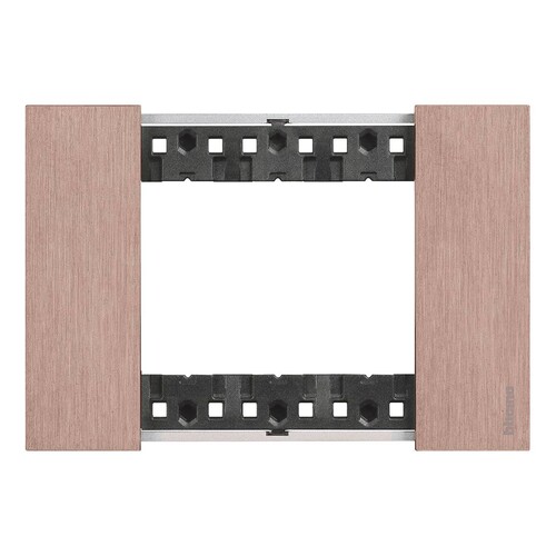 KA4803ZM Bticino LivingNow Abdeckrahmen 3 modulig in der Farbausführung Kupfer Produktbild