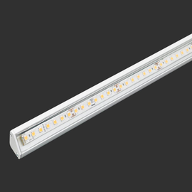62550.67.930.6749 Dot-Spot sl eck 45, 15 W/m, IP 67, 3000 K, k Produktbild front M