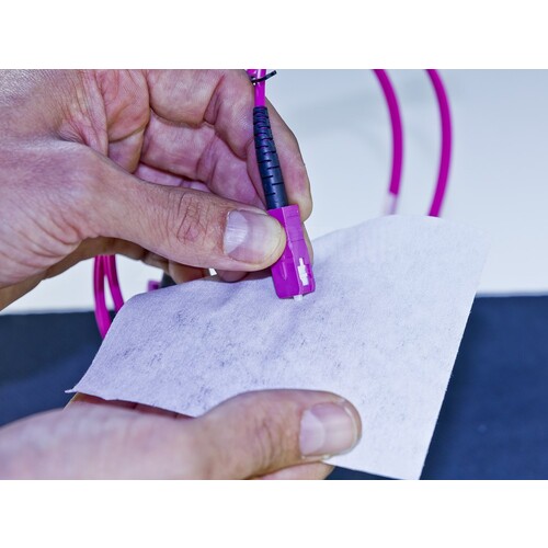 CLEANING TISSUE 100 Lightwin IPA Cleaning Tissues, 100x100mm, Pack of 10 Produktbild Additional View 2 L