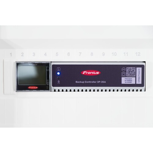 4,240,047,CK Fronius Solar Backup Controller 3P-35A Produktbild Additional View 7 L