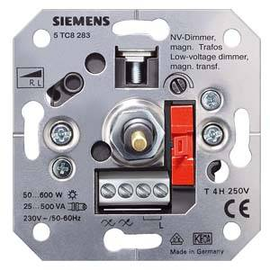 5TC8283 SIEMENS UP-NV-DIMMER-EINSATZ 25- 500VA MAG N. M.DRUCK-AUS/WECHSELSCH. DE Produktbild front M