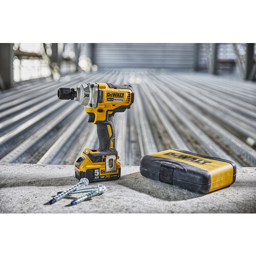 DCF894P2-QW DeWalt DCF894P2 Akku Schlagschr. (1/2), 18 V / 5 Ah Produktbild Additional View 2 L