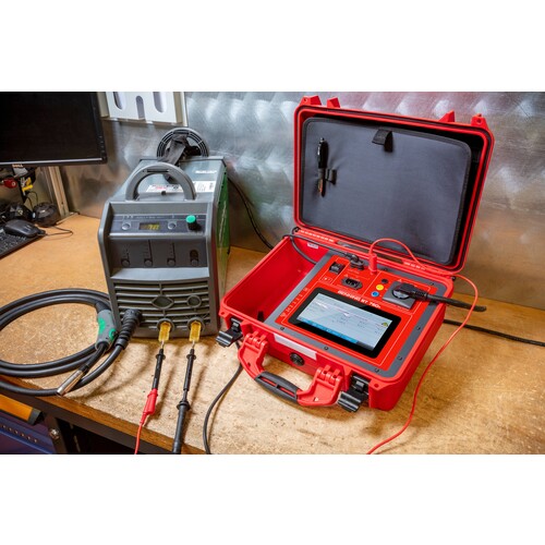 050335 Benning BENNING Gerätetester ST760+ SET Produktbild Additional View 1 L
