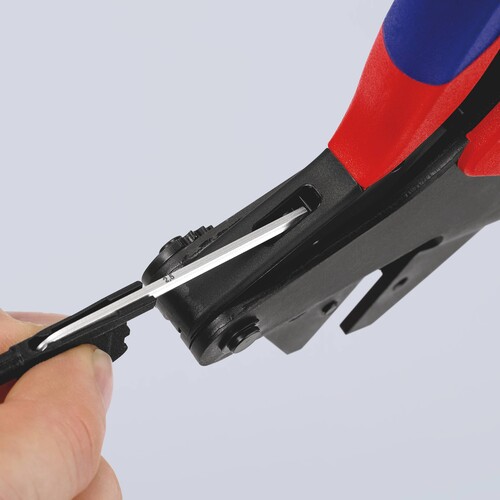 9743200 KNIPEX CRIMPZANGE F.AUSWECHSEL- BARE CRIMPEINS.+KOFFER UND WERKZEUG Produktbild Side View L