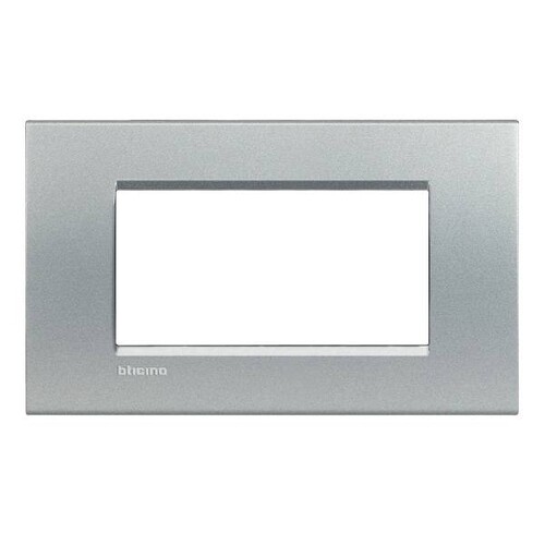 LNA4804TE BTICINO Light Rahmen TECH 4-modulig Produktbild Additional View 2 L